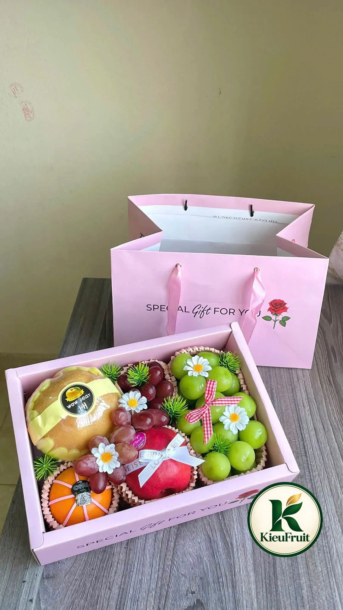 Hộp Quà 20/10 H-61 – Kiều Fruit Đà Nẵng